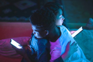 88 Le numérique pèse de + en + sur la vie sociale, notamment sur la vie de couple. Les performances et le bien-être au travail sont-elles impactées ?-image